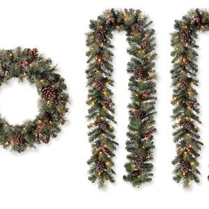 Glitzhome 24" D Pre-Lit Glittered Pine Cone Christmas Wreath and Matched 2pk 9ft